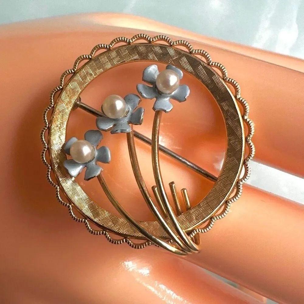 Krementz Vintage Blue Flower Enamel & Pearl Brooch